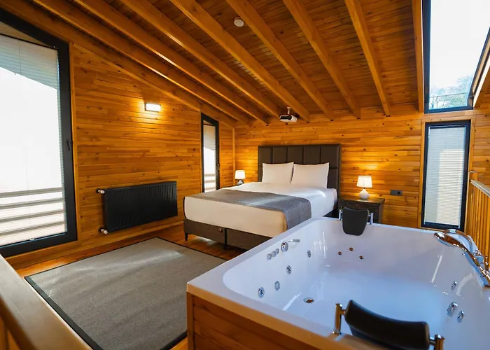 منتجع Magmat & 4*